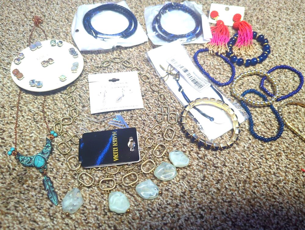 Jewelry Lot - Bracelets, Necklaces, Earings